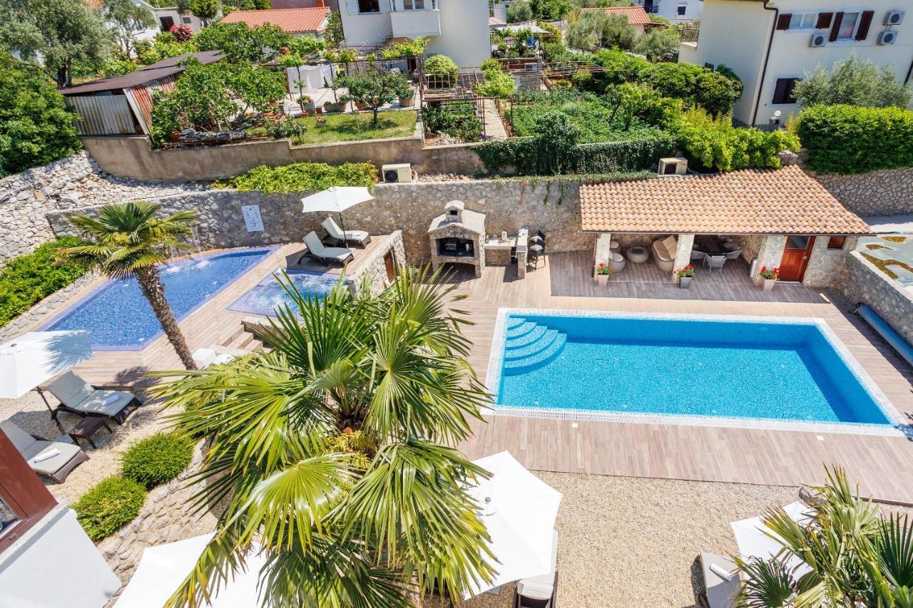 Apartments Petra Krk Veglia Exterior foto