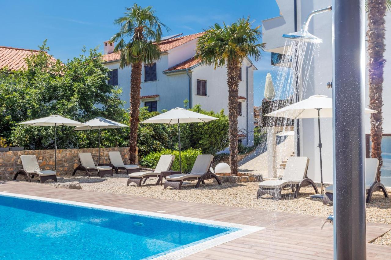 Apartments Petra Krk Veglia Exterior foto