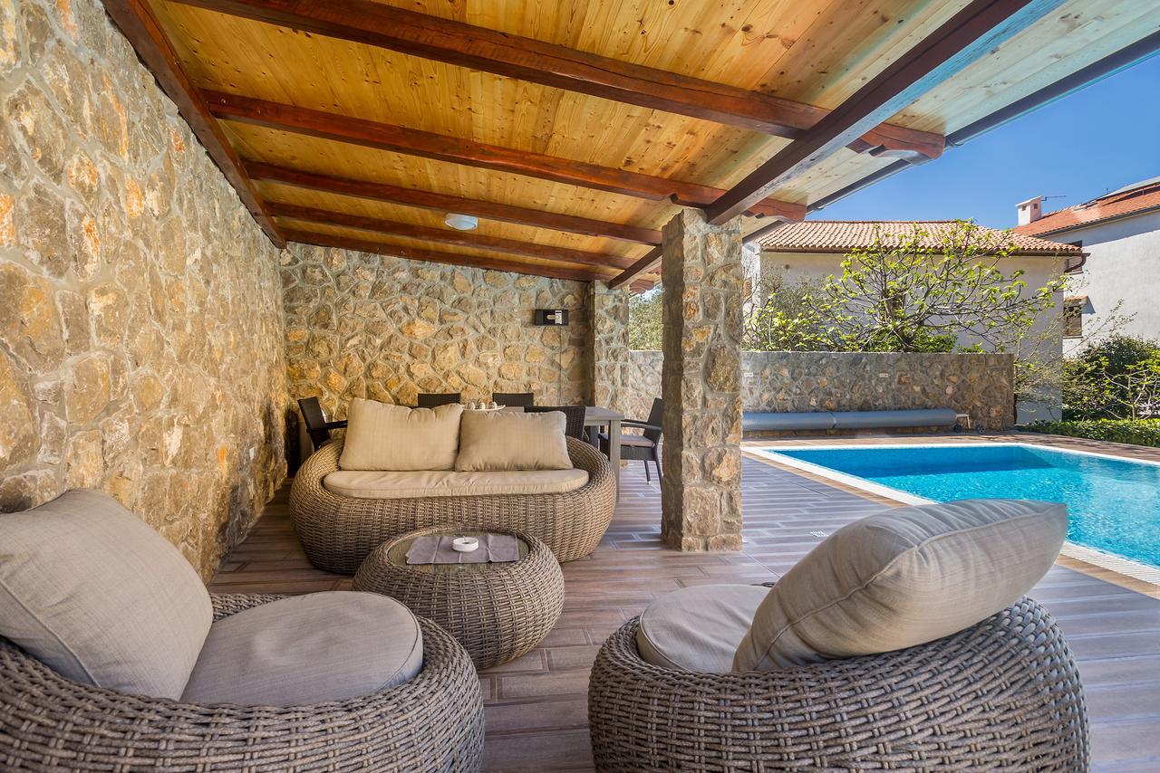 Apartments Petra Krk Veglia Exterior foto