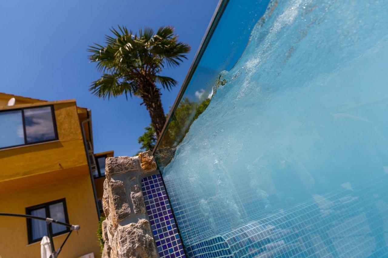 Apartments Petra Krk Veglia Exterior foto