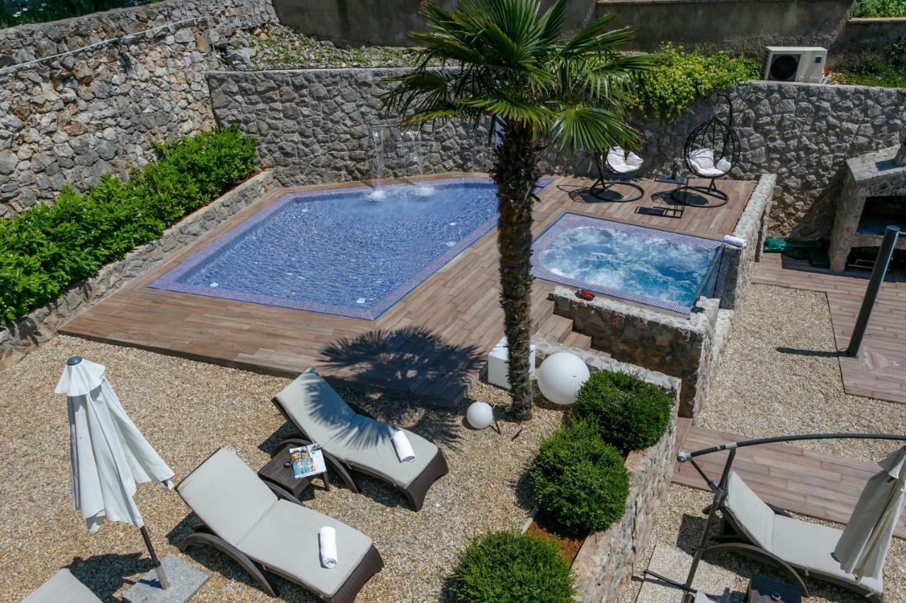 Apartments Petra Krk Veglia Exterior foto
