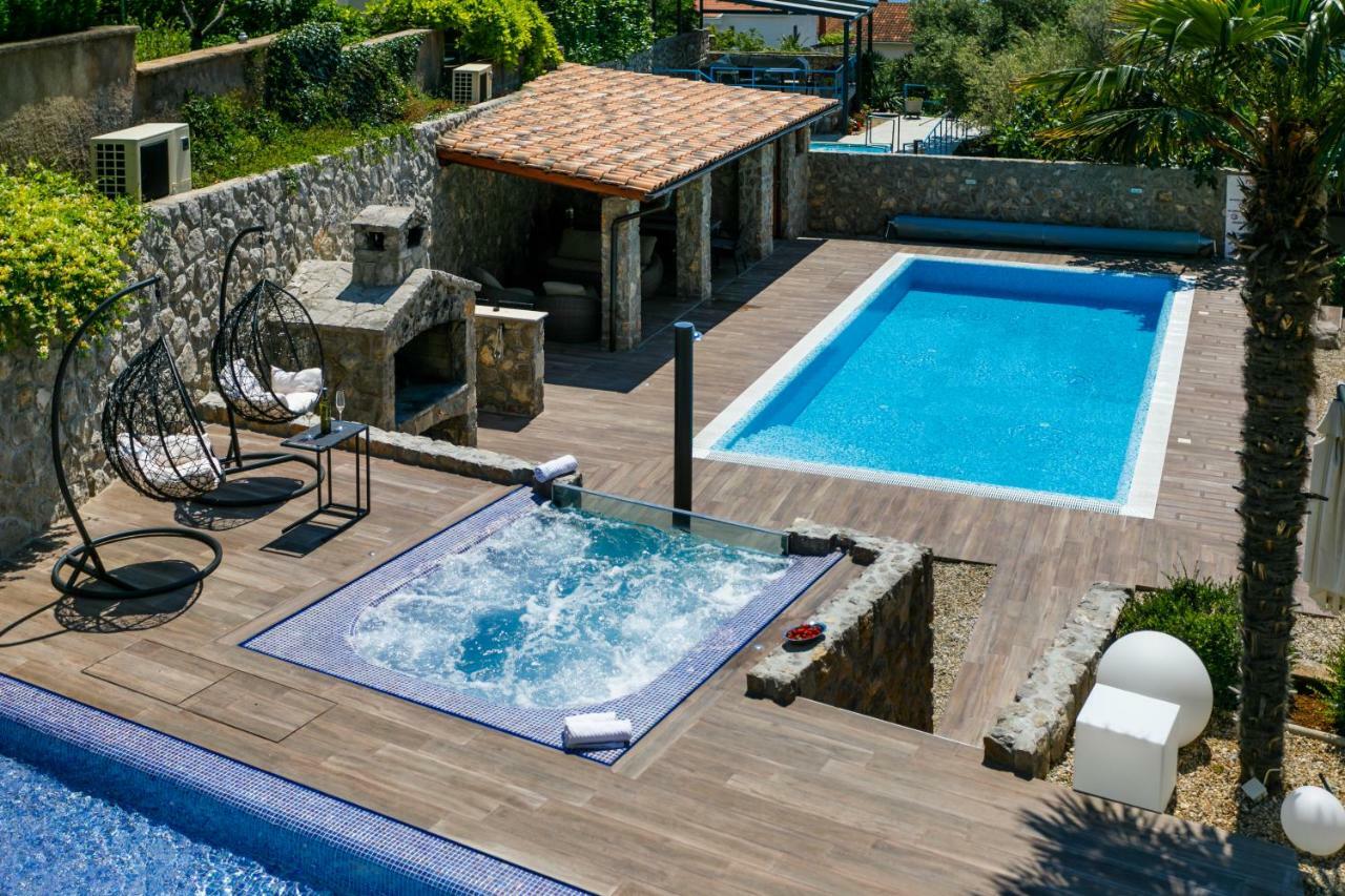 Apartments Petra Krk Veglia Exterior foto